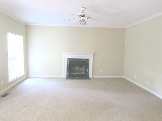 Building Photo - 2-Story Home in Waterford Green Subdivision