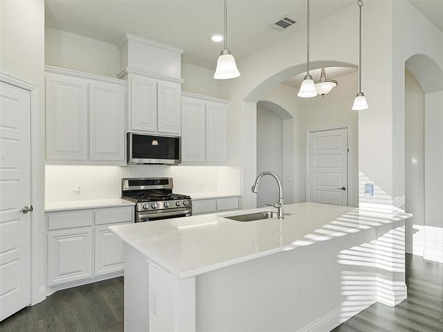 Foto del edificio - 2614 W Argyle Ln