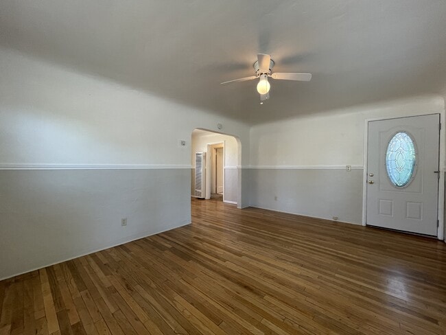 Foto del edificio - 568 E 9th Ave