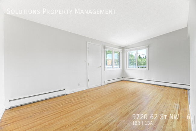 Building Photo - **One Bedroom w/ lots of Natural Light**