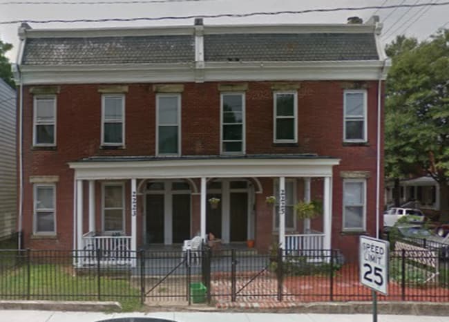 Photo - 2223 Parkwood Ave Apartment