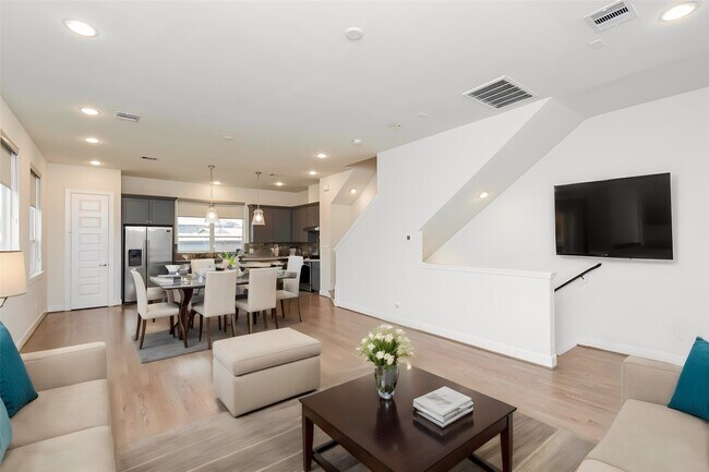 Building Photo - 2703 Eado Edge Ct