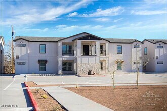 Building Photo - 10680 Horn Cir