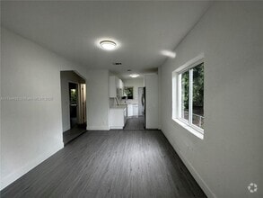 Building Photo - 1812 NW 64th St