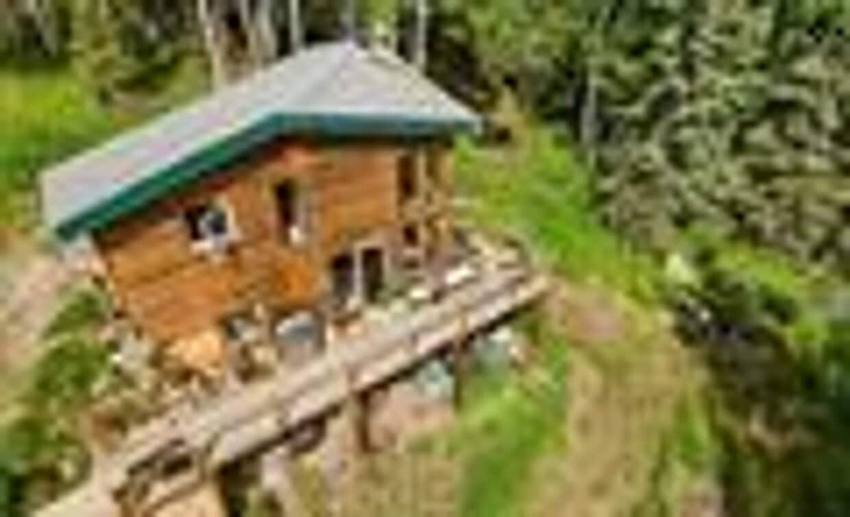 Foto principal - Charming 1-Bedroom Home on the Outskirts o...