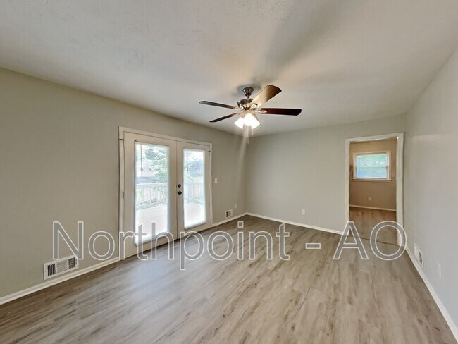 Foto del edificio - 2395 Prestige Valley Ct