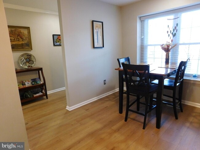 Building Photo - 6305A Normandy Dr