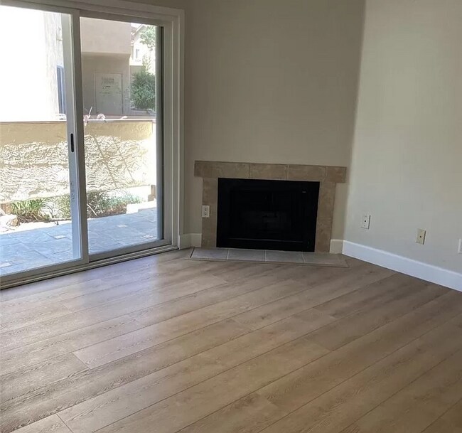 Foto del edificio - 224 Woodland Pkwy