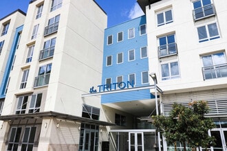 Building Photo - 56 Triton Park Ln