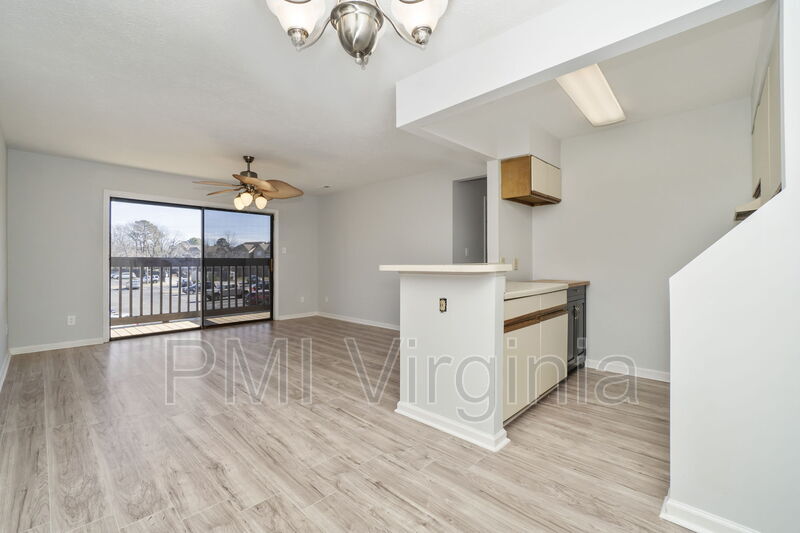 33 Davenport Ct, Hampton, VA 23666 Townhome Rentals in Hampton VA