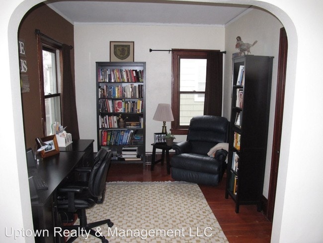 Building Photo - 4633 Minnehaha Ave