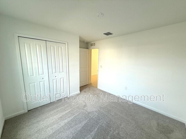 Photo - 1275 Belle Isle Ln House