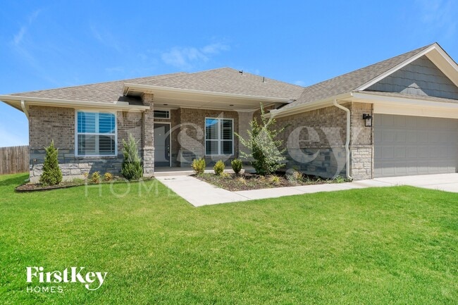 Building Photo - 1720 Gladington Ct