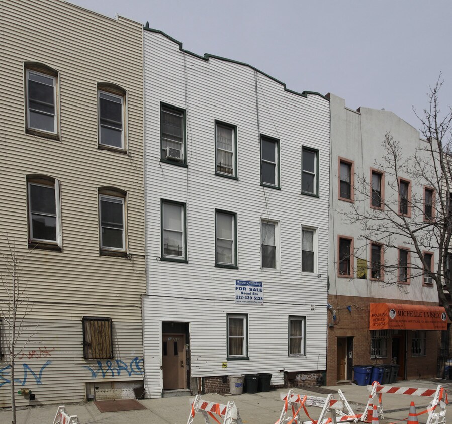 Primary Photo - 213 Himrod St