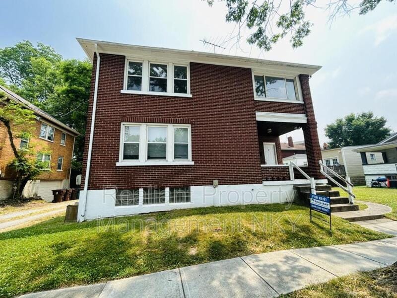 2316 Greenup St, Covington, KY 41014 House Rental in Covington, KY