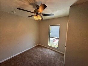 Building Photo - 3231 Holman St Building Photo - 3231 Holman St