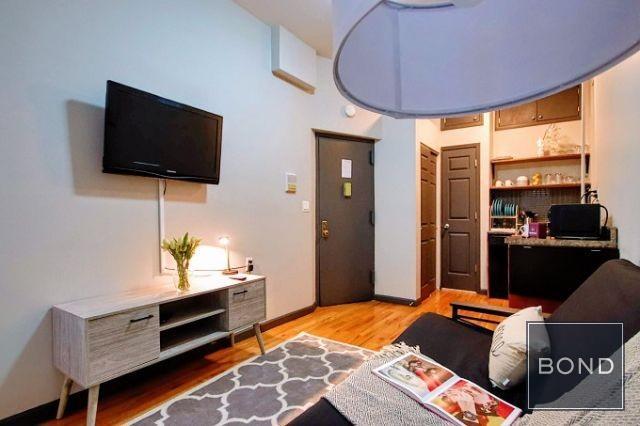 Foto del edificio - 112 E 7th St