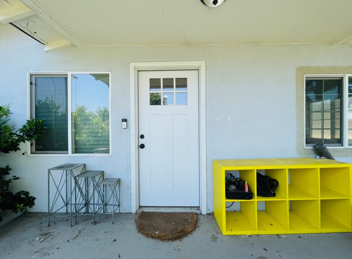 Foto principal - 156 E 109th St