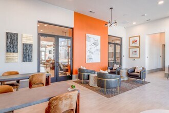 Building Photo - 13939 Hillcroft Ave