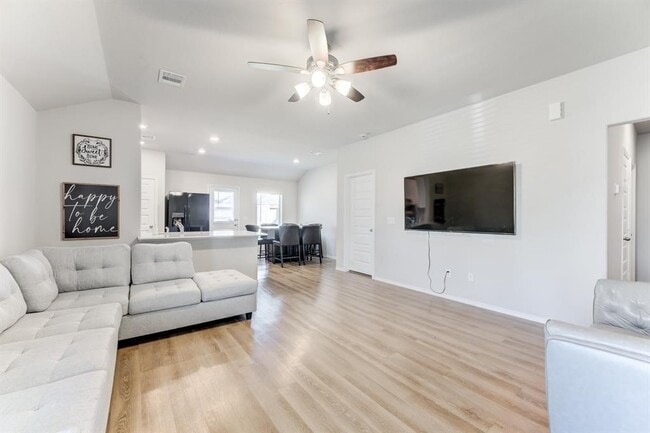 Building Photo - 8150 Wollemi Pne Rd