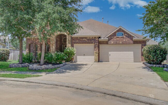 Foto del edificio - 28666 Pleasant Forest Dr