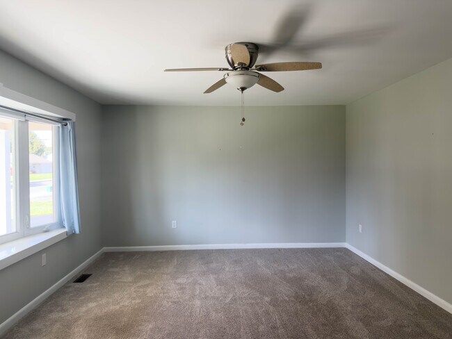 Foto del edificio - 837 Martin Ave