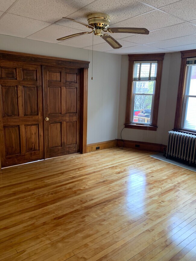 Foto del edificio - 21 Hitchcock Rd