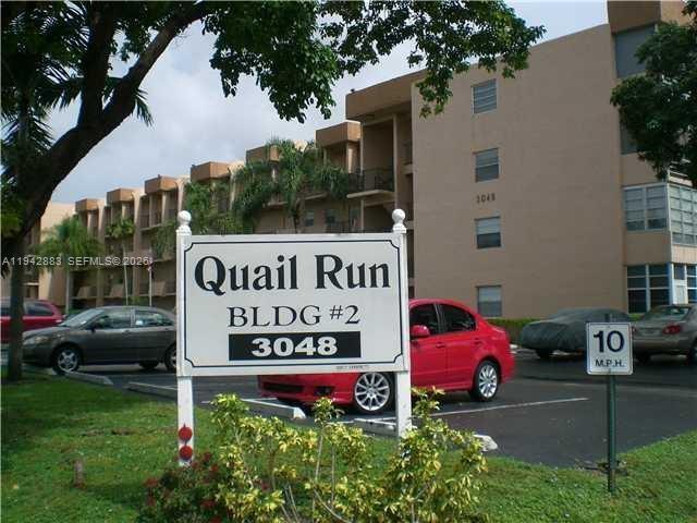 Foto del edificio - 3048 Sunrise Lakes Dr E