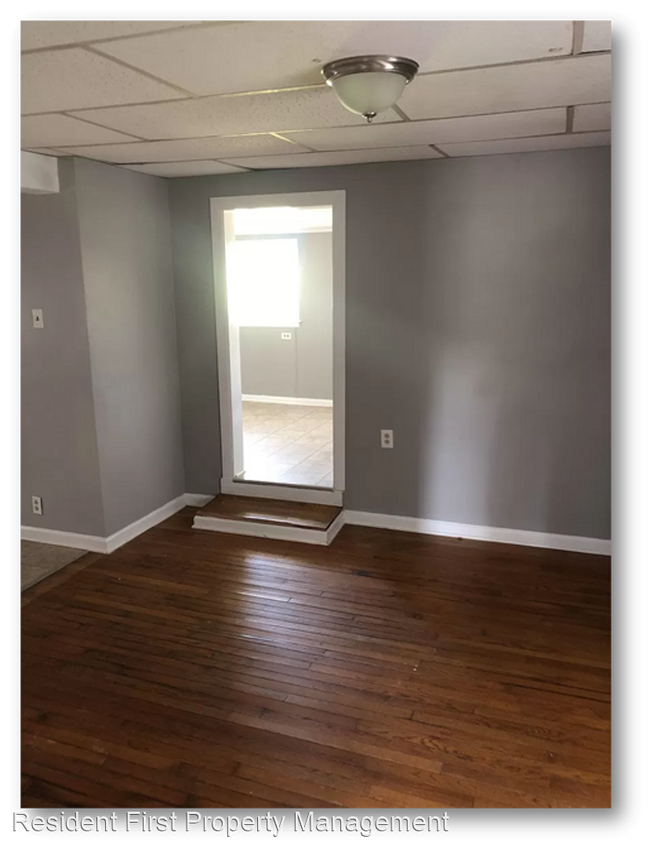 Building Photo - 3 br, 1 bath House - 709 S potomac