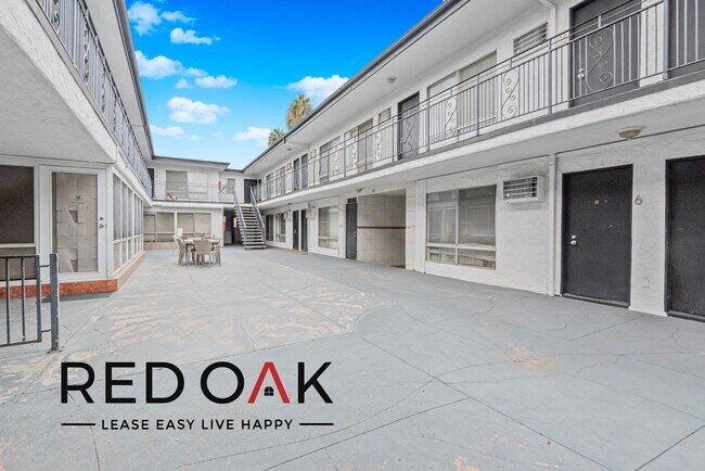 Foto del edificio - ~1 Month FREE~ Beautiful, Recently Redone ...
