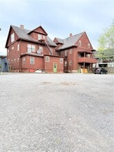 Building Photo - 936 Monroe Ave