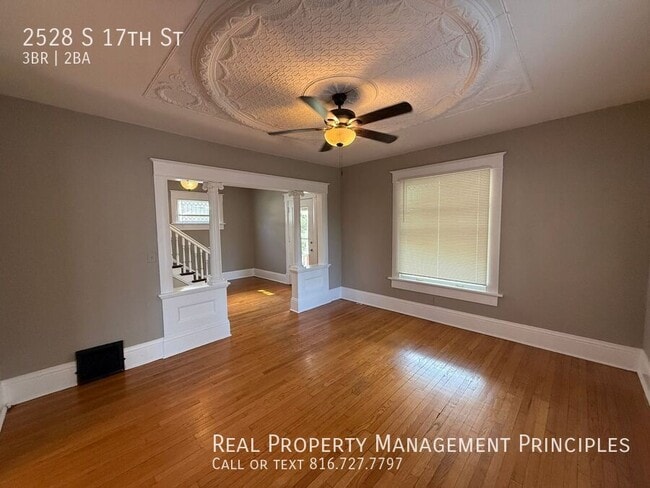 Foto del edificio - 2528 S 17th St