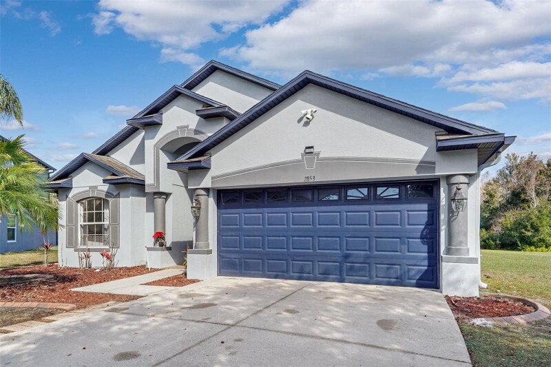 Foto principal - 2853 Trinity Cottage Dr