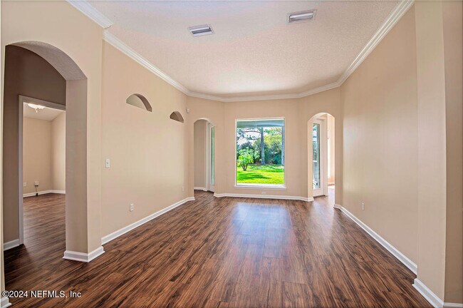 Foto del edificio - 1207 S Campania Ct