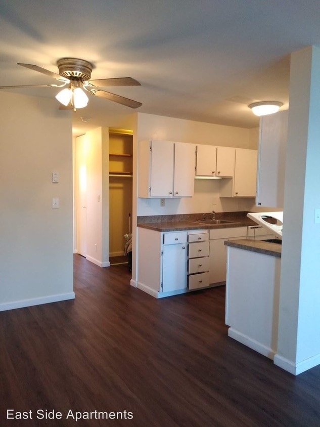 Primary Photo - 1064 Kirkland Ave NE