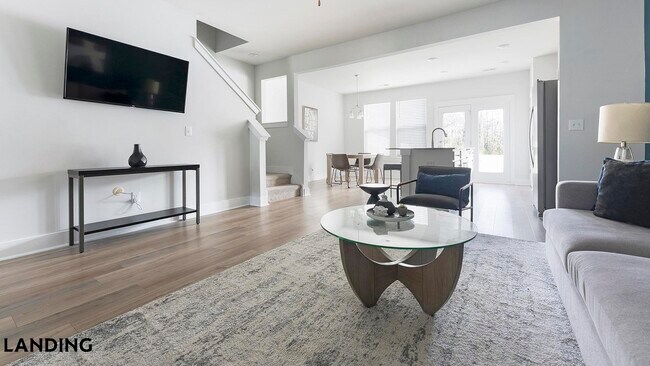 Building Photo - 1060 Orangeburg Rd