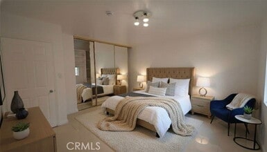 Building Photo - 5604 Valley Circle Blvd