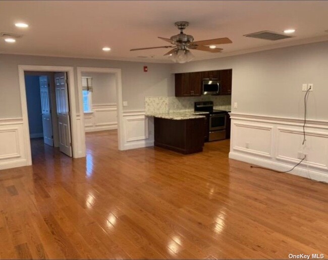 190 Terry Rd, Smithtown, NY 11787 - Room for Rent in Smithtown, NY ...