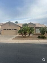 Building Photo - 1031 E Desert Inn Dr