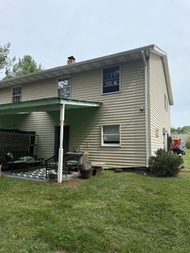 Foto del edificio - 11755 Village Heights Dr
