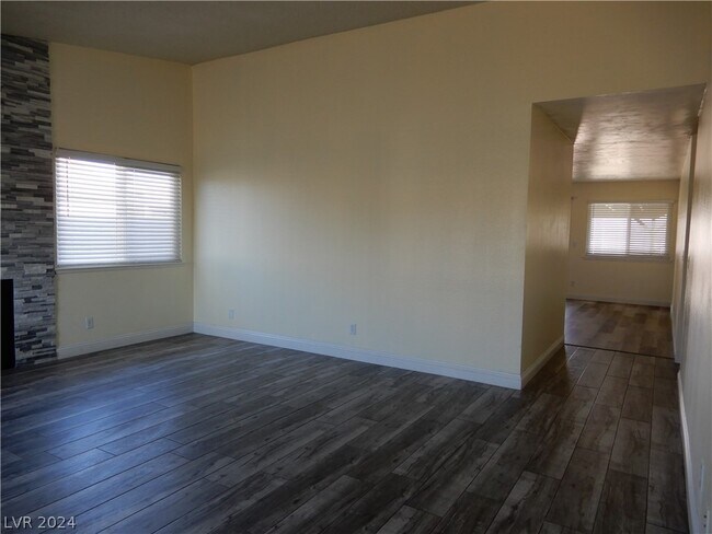 Foto del edificio - 6001 W Morro Bay Ave