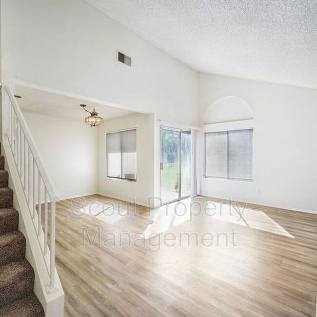 Building Photo - 27099 Rainbow Creek Dr