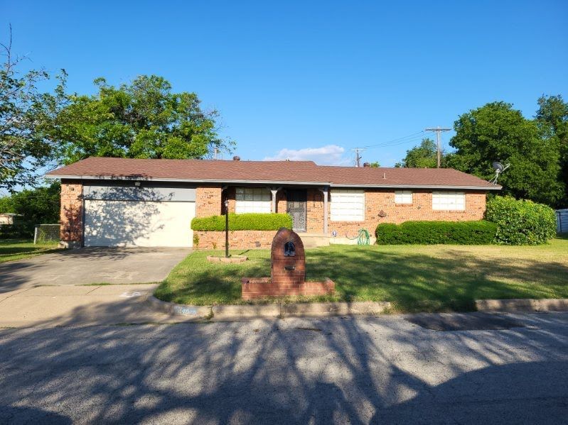 Foto principal - 4525 Bendry St