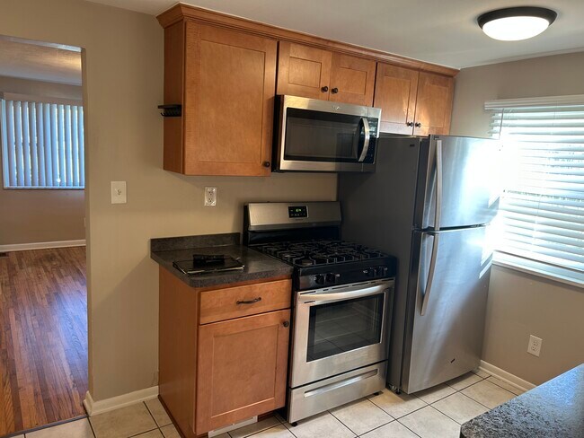 Foto del edificio - 94 Hinchey Ave