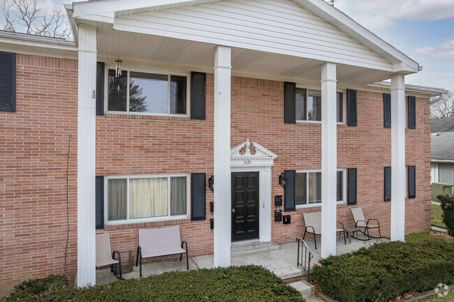 Building Photo - 5135 Regency Dr