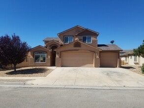 Building Photo - 2961 Desert Sage Ave SW