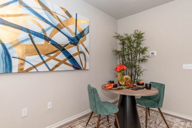 Building Photo - Virtu on Bagby Ave