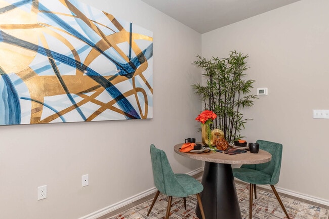 Building Photo - Virtu on Bagby Ave