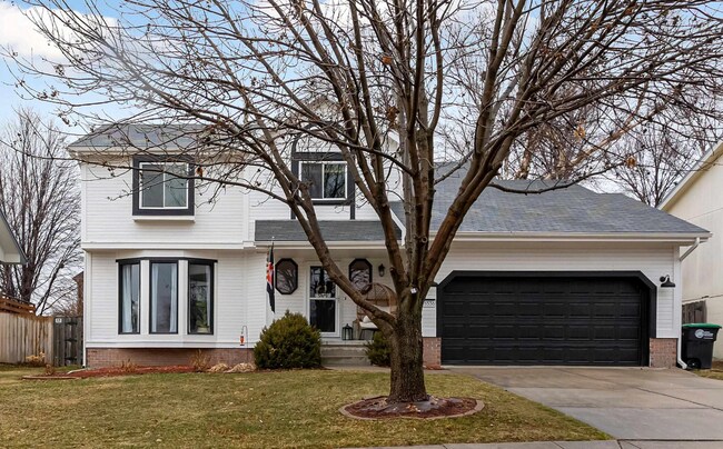 Foto del edificio - Gorgeous Millard Home!!