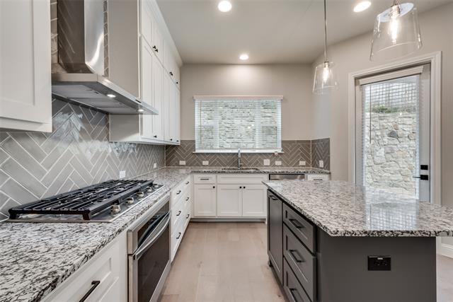 Building Photo - 6340 Oakbend Cir